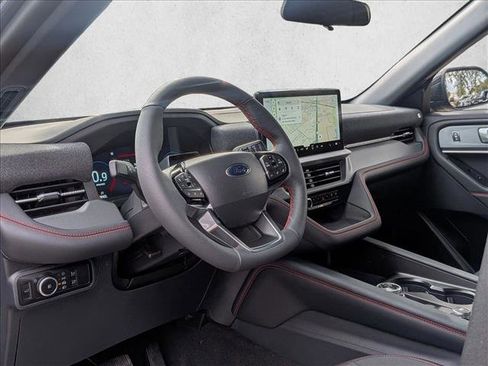 New 2026 Ford Explorer ST-Line image 3