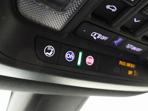 Used 2023 Buick Enclave Avenir image 20