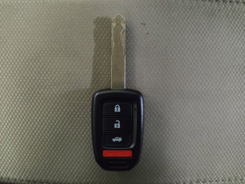 Used 2014 Honda Civic LX image 32