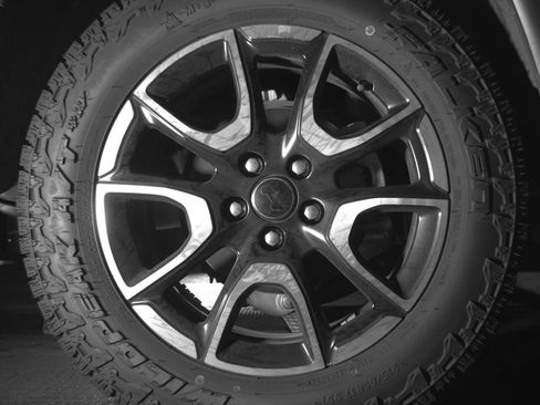 Used 2025 Jeep Compass Trailhawk image 15