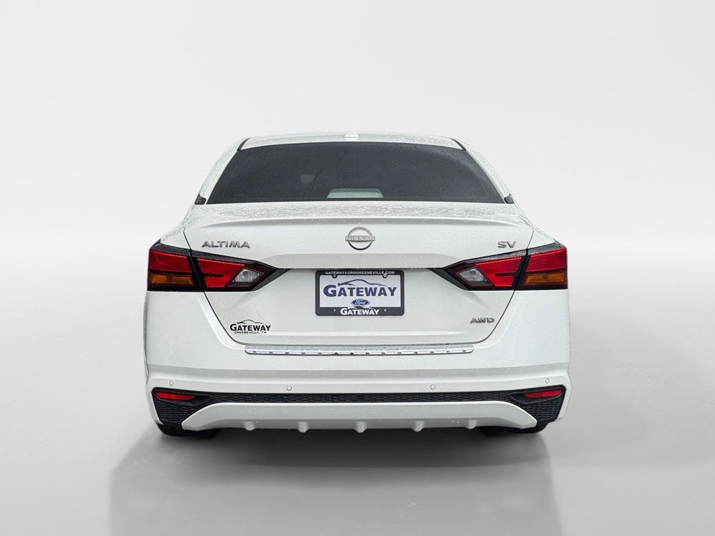 Used 2023 Nissan Altima 2.5 SV AWD/4WD image 4