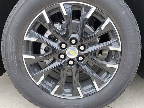 New 2026 Chevrolet Traverse LT w/ Sun and Wheel Package image 19