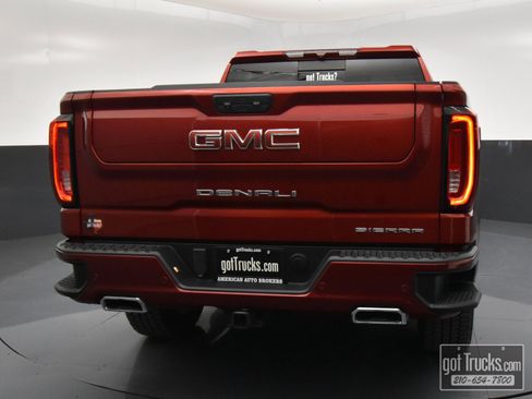 Used 2023 GMC Sierra 1500 Denali image 5