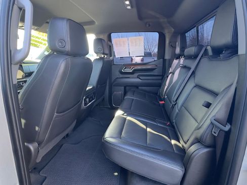 Used 2023 GMC Sierra 1500 Denali image 6
