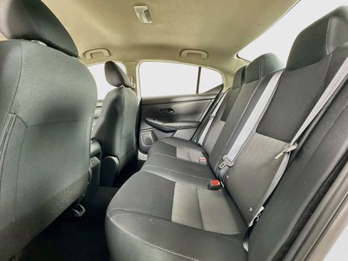 Used 2024 Nissan Sentra SV FWD image 10