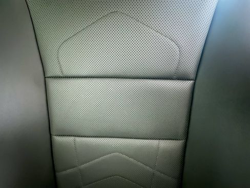 Used 2025 BMW X1 xDrive28i AWD/4WD image 37