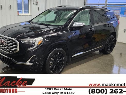 Used 2020 GMC Terrain Denali image 1
