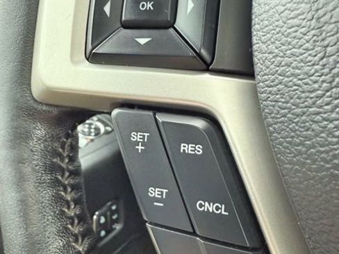 Used 2020 Ford F350 Lariat w/ Lariat Ultimate Package image 40