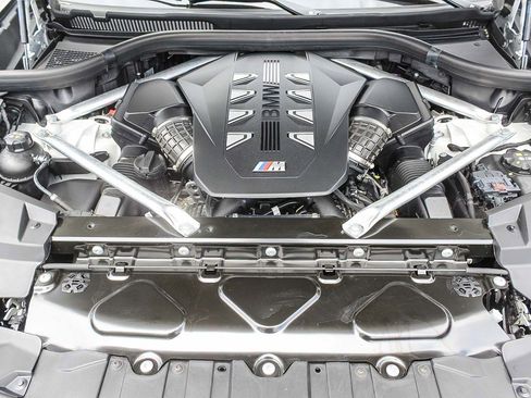 Used 2025 BMW X5 M60i image 27