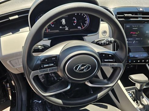 Certified 2024 Hyundai Tucson SEL FWD image 28