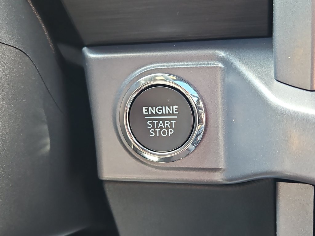 Used 2025 Ford F150 XLT w/ Equipment Group 303A High AWD/4WD image 27