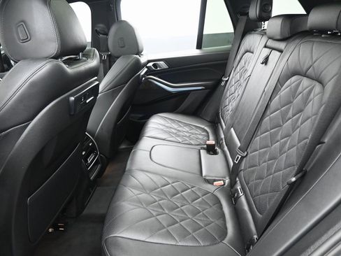 Used 2023 BMW X5 xDrive40i w/ Premium Package image 27