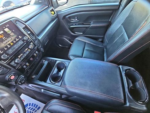 Used 2023 Nissan Titan PRO-4X w/ Pro-4x Convenience Package image 18
