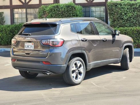 Used 2019 Jeep Compass Limited FWD image 5