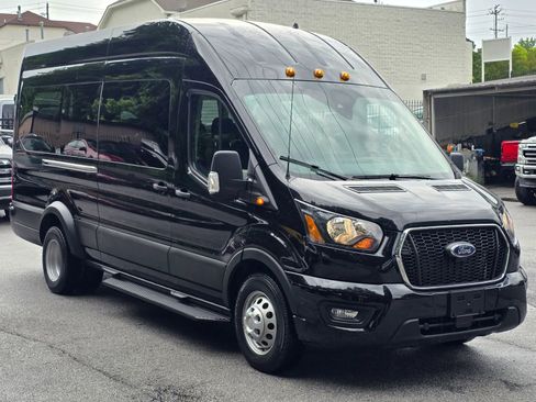 Used 2024 Ford Transit 350 XLT AWD/4WD image 9