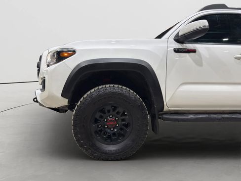 Used 2018 Toyota Tacoma TRD Pro image 29
