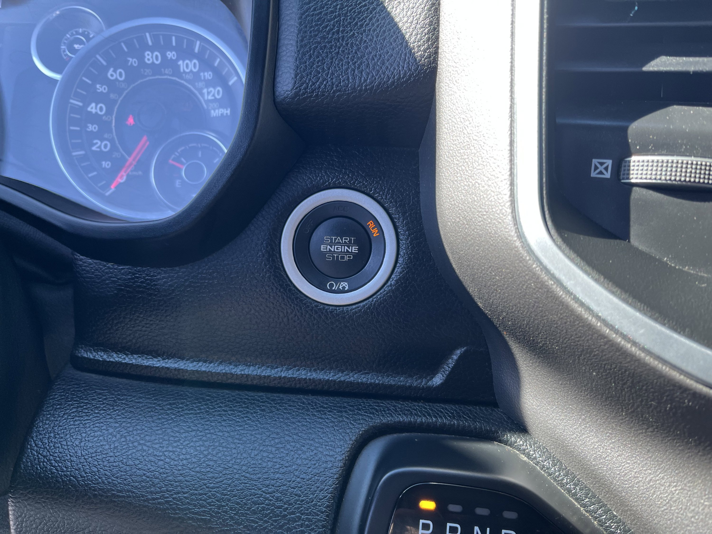 Used 2021 RAM 1500 Big Horn AWD/4WD image 16