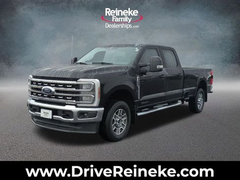 Used 2024 Ford F250 Lariat image 1