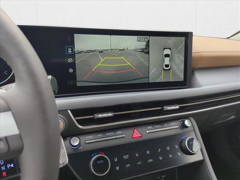 New 2025 Hyundai Sonata Limited image 14