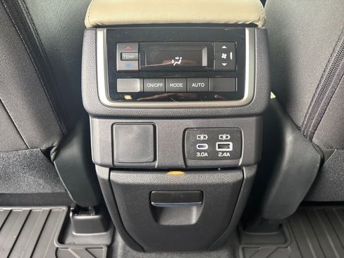 New 2025 Subaru Ascent Premium image 34
