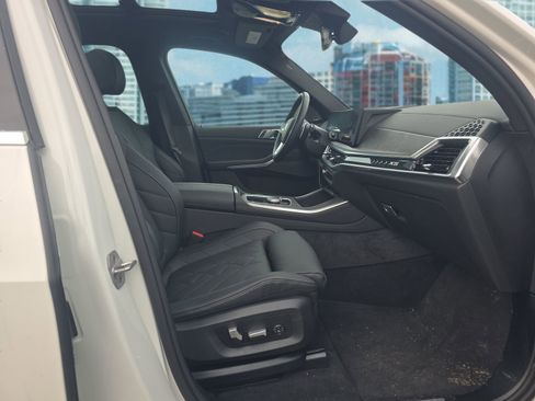 Used 2026 BMW X5 sDrive40i image 13