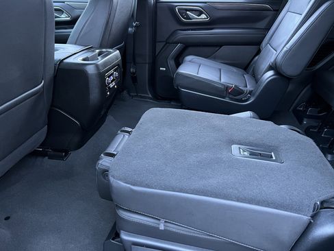 Used 2023 Chevrolet Tahoe Z71 image 18