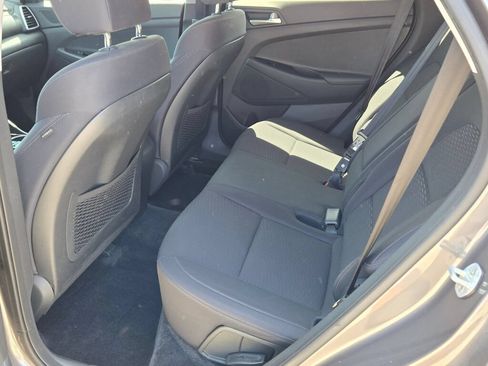 Used 2020 Hyundai Tucson SE AWD/4WD image 14