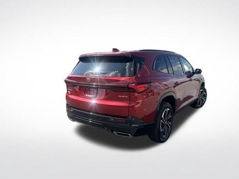 Used 2025 Buick Enclave Sport Touring w/ Power Package FWD image 9