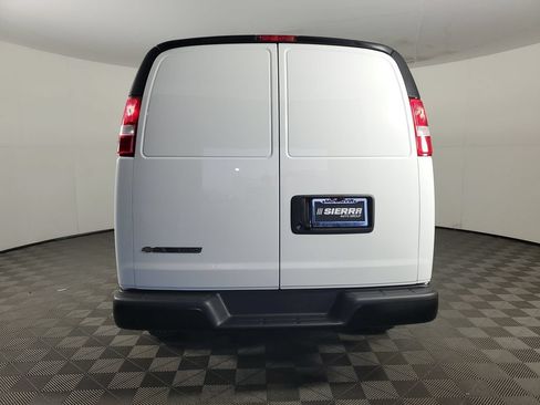 New 2025 Chevrolet Express 2500 Extended w/ Driver Convenience Package RWD image 5