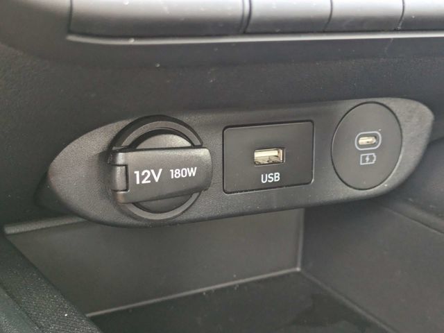 Certified 2025 Hyundai Elantra Hybrid FWD image 27