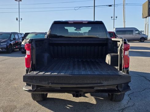 Used 2024 Chevrolet Silverado 1500 Custom image 7