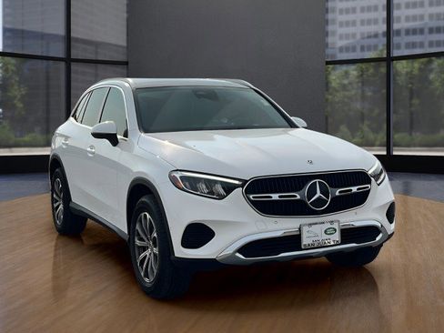 Used 2024 Mercedes-Benz GLC 300 image 10