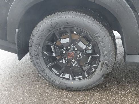 New 2026 Nissan Armada PRO-4X w/ Captain's Chari Seat Package AWD/4WD image 10