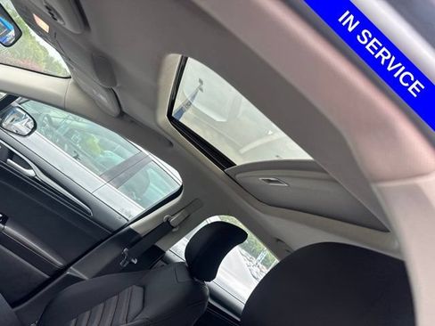 Used 2016 Ford Fusion SE AWD/4WD image 9