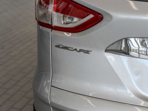 Used 2013 Ford Escape SEL image 22