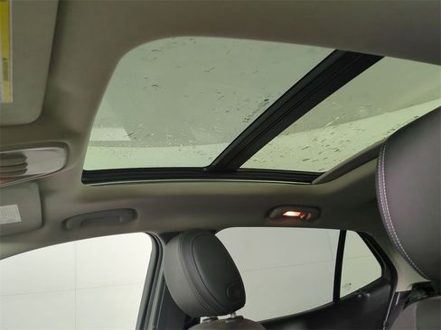 Certified 2023 Buick Encore GX Select w/ Experience Buick Package image 18