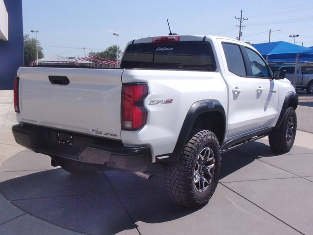 Used 2024 Chevrolet Colorado ZR2 w/ ZR2 Convenience Package III AWD/4WD image 16