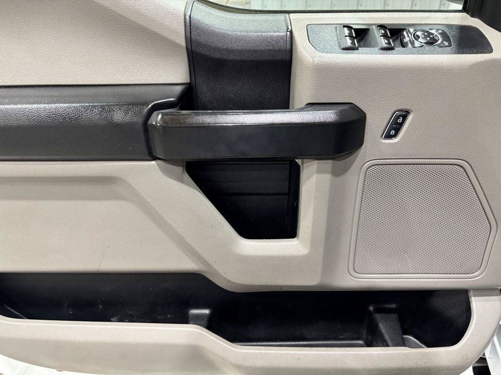 Used 2019 Ford F250 XL w/ Power Equipment Group AWD/4WD image 16