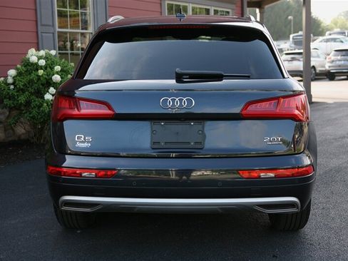 Used 2018 Audi Q5 2.0T Premium Plus w/ Premium Plus Package AWD/4WD image 6