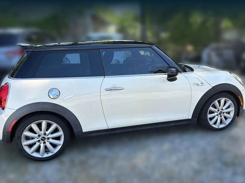 Used 2015 MINI Cooper S FWD image 11