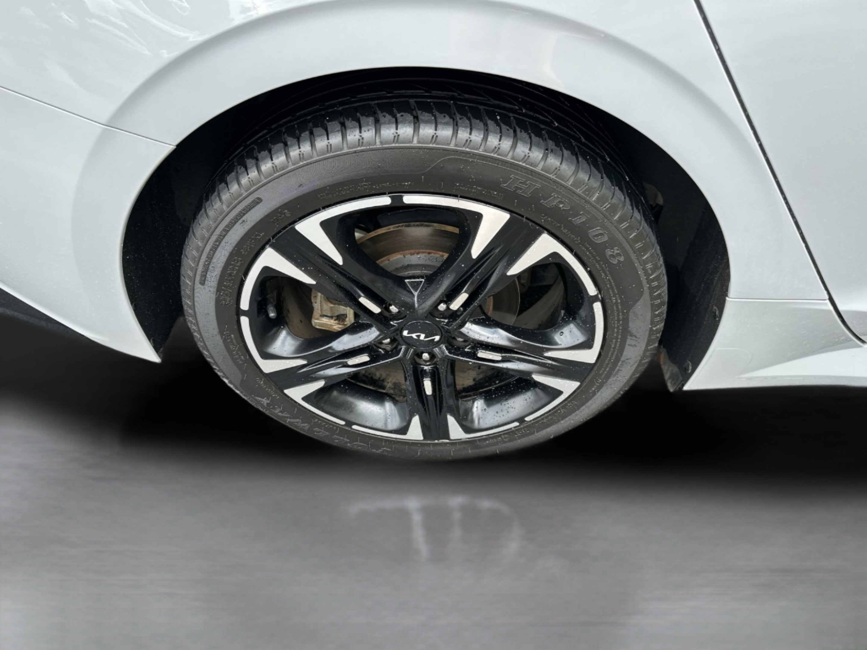 Used 2023 Kia K5 GT-Line FWD image 19