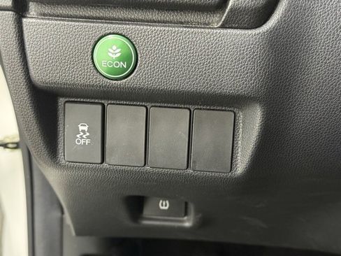 Used 2020 Honda Fit LX image 25