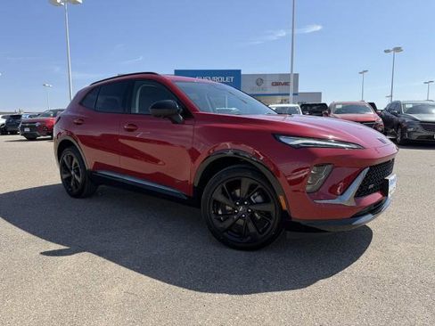 New 2025 Buick Envision Sport Touring image 2