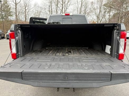 Used 2019 Ford F350 Lariat w/ Lariat Ultimate Package image 12