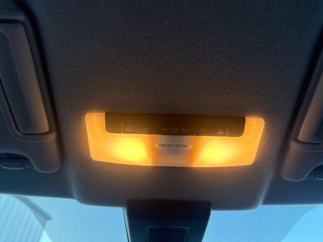 Used 2025 Nissan Kicks Play S FWD image 34