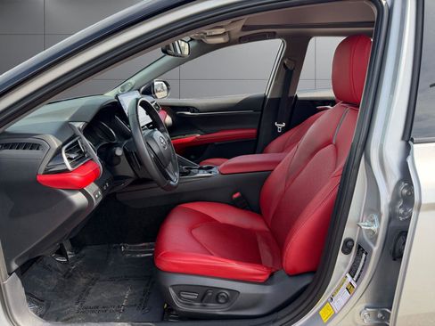 Used 2024 Toyota Camry XSE image 17