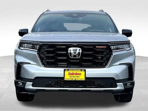 New 2025 Honda Pilot TrailSport image 16