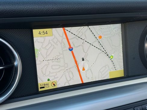 Used 2012 Mercedes-Benz SLK 350 image 19