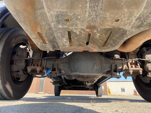 Used 2021 RAM 5500 Tradesman w/ Safety Group image 13