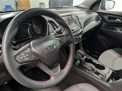 Certified 2024 Chevrolet Equinox RS FWD image 16